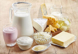 قیمت محصولات لبنی تابع نرخ شیرخام است