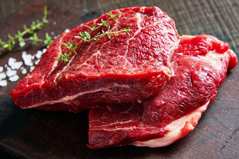 واردات روزانه ۲۰۰ تن گوشت گرم از ابتدای سال