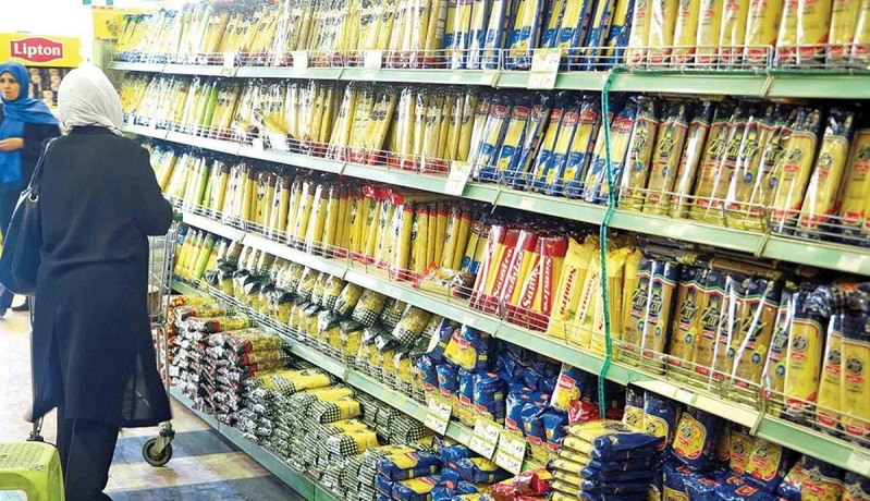 توزیع ماکارونی با قیمت های جدید آغاز شد/ کمبود روغن نداریم