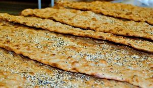 اتصال ۸۰۰ نانوایی استان مرکزی به پایانه های فروش سیستمی نان/تغییر قیمت در کار نیست