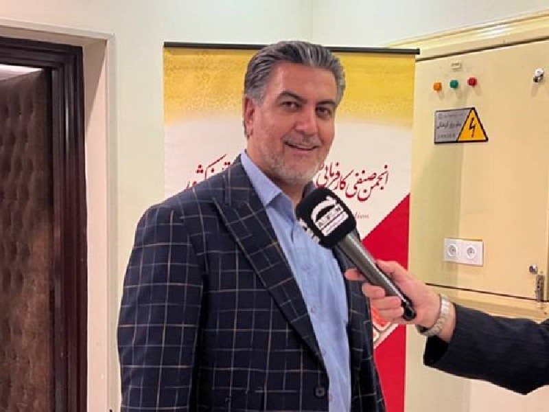 مدیرعامل شرکت فرآورده‌های گوشتی رباط: «امنیت غذایی» رکن امنیت ملی است/ با راه‌اندازی «توریست صنعتی» و «دانشگاه علمی کاربردی» به دنبال تحول در صنعت هستیم